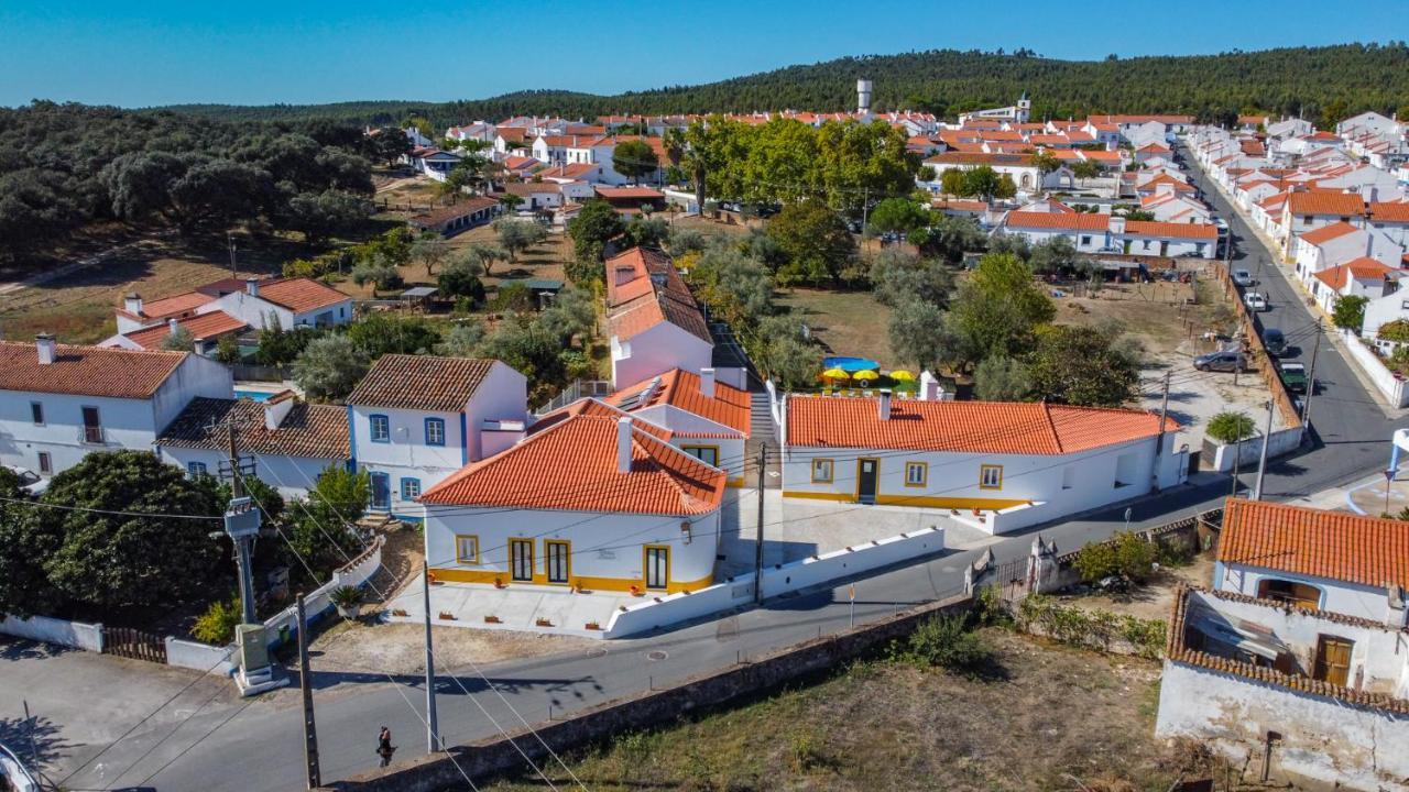 Pateo Lima Villa Evora Bagian luar foto