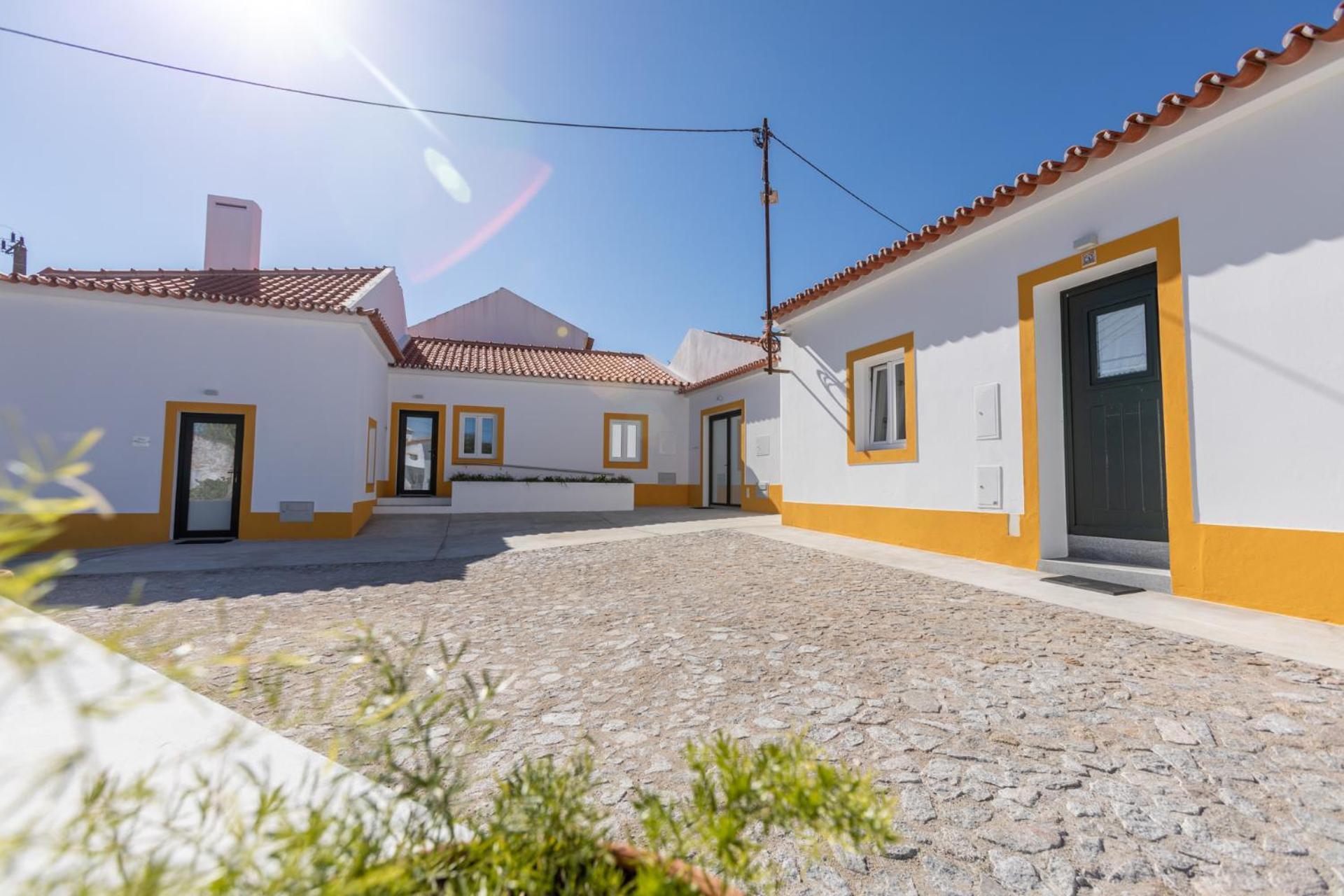 Pateo Lima Villa Evora Bagian luar foto